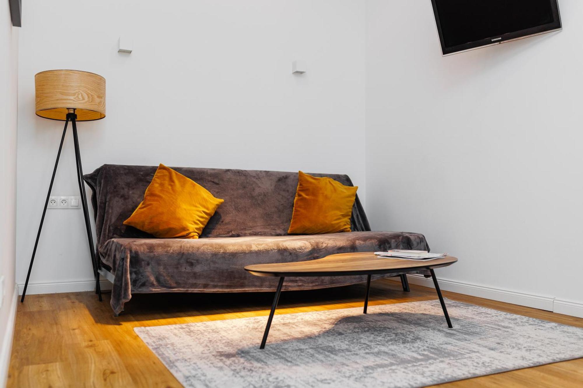 Well Located Cozy Place Lviv Exterior foto